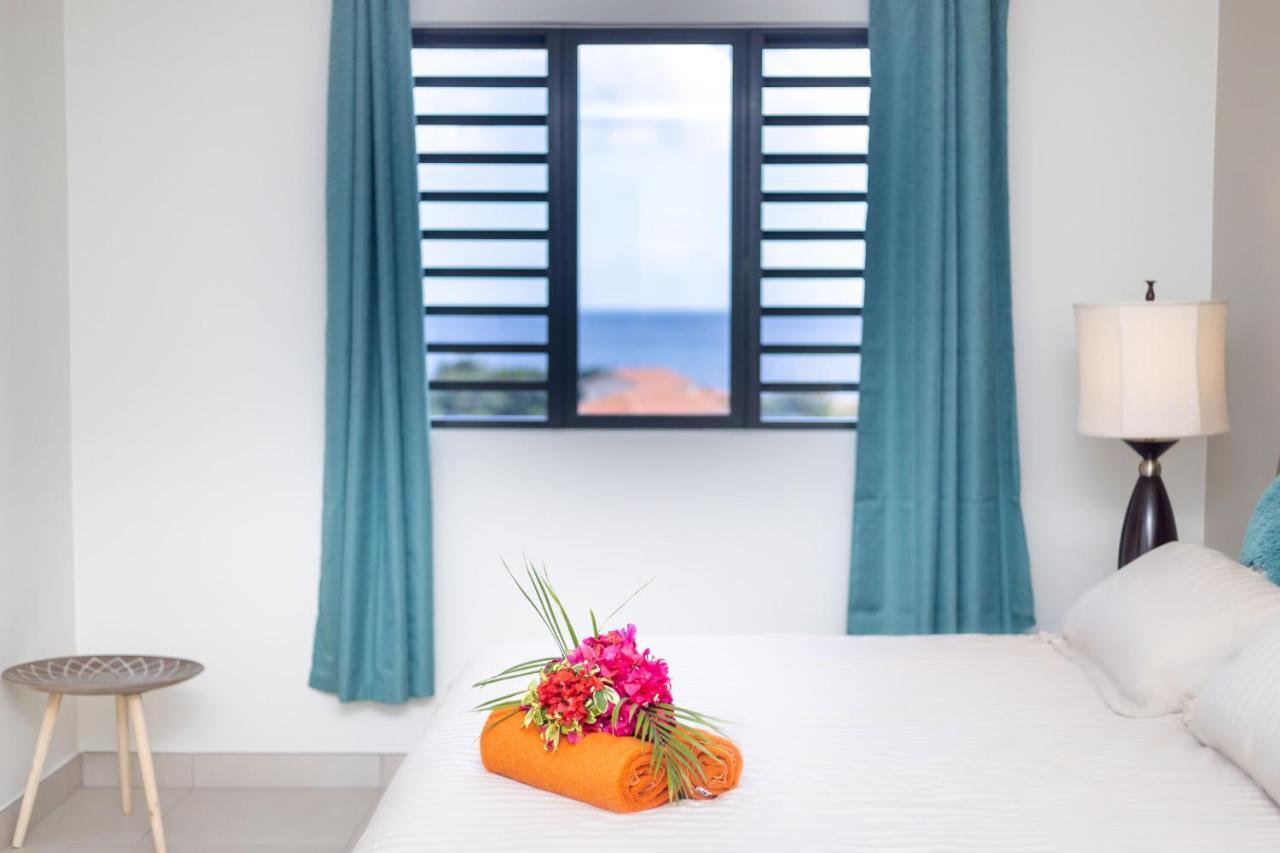 Coral Estate Ocean View Apartments Willemstad Extérieur photo