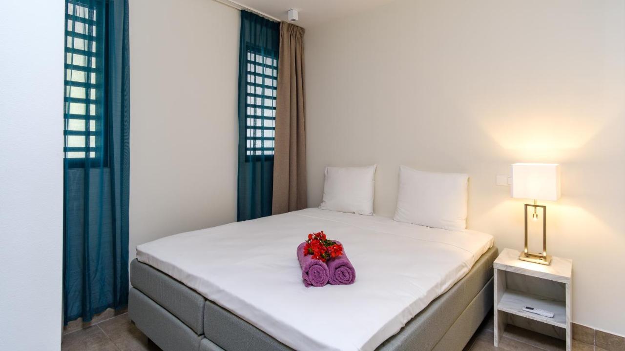 Coral Estate Ocean View Apartments Willemstad Extérieur photo